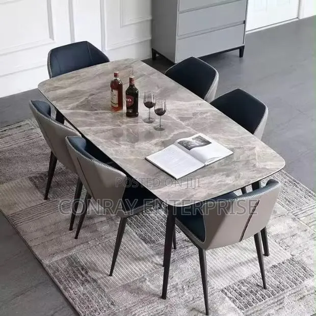 Modern Six Seater Dinning Set. · Photo 1