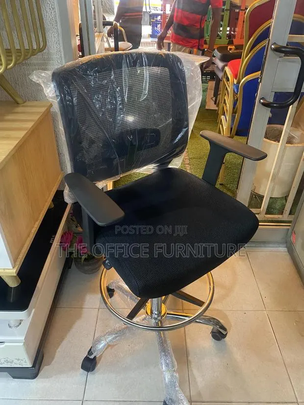Cashier Chair · Photo 1