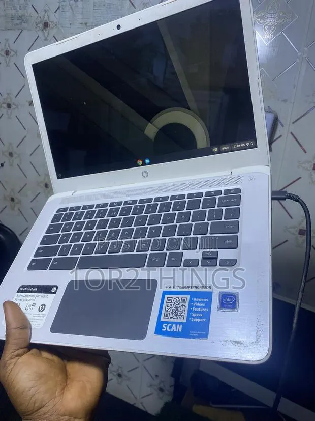 Laptop HP Chromebook 14 4GB Intel SSD 60GB · Photo 1