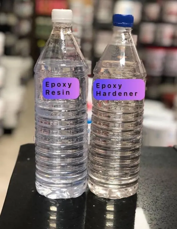 Epoxy Reein and Hardener · Photo 1