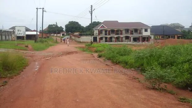 Hostel Land for Sale at Tanoso Apatrapa · Photo 1