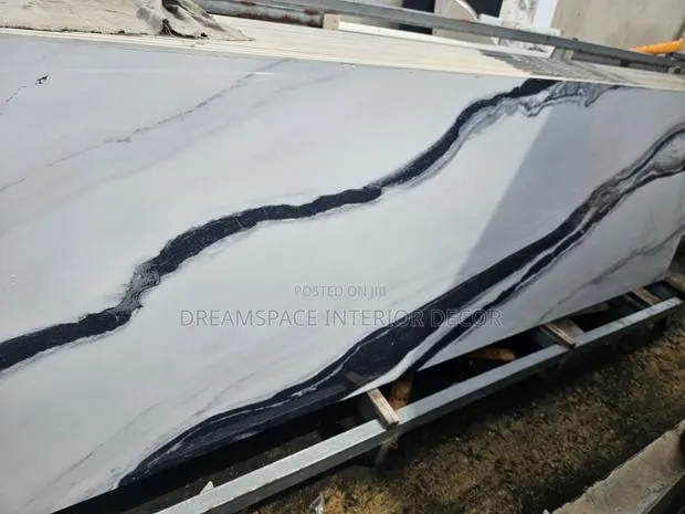 Highly Glossy Marble Sintered Stone for Kitchen Worktops · Photo 1