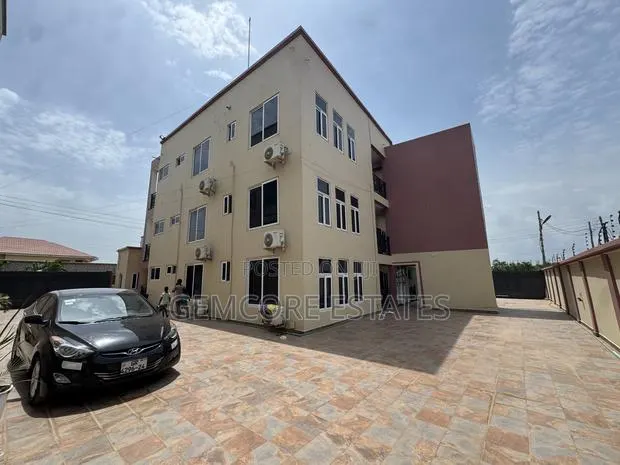 2bdrm Apartment in Trasacco, Adjiriganor for rent · Photo 1