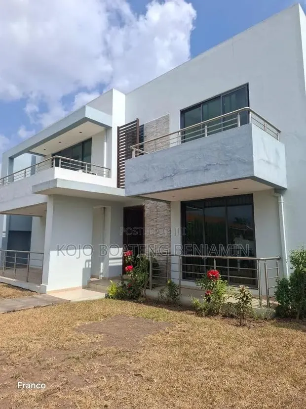 4bdrm House in Manet Court for rent · Photo 1