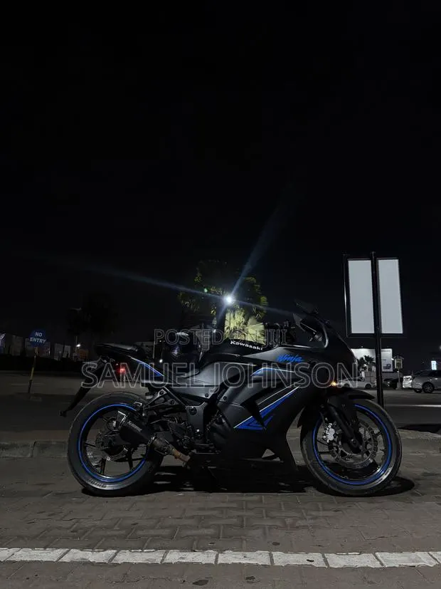 Kawasaki EX250 2017 Black · Photo 4