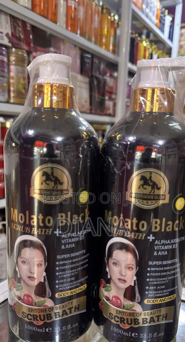 Molato Black Scrub Bath · Photo 1