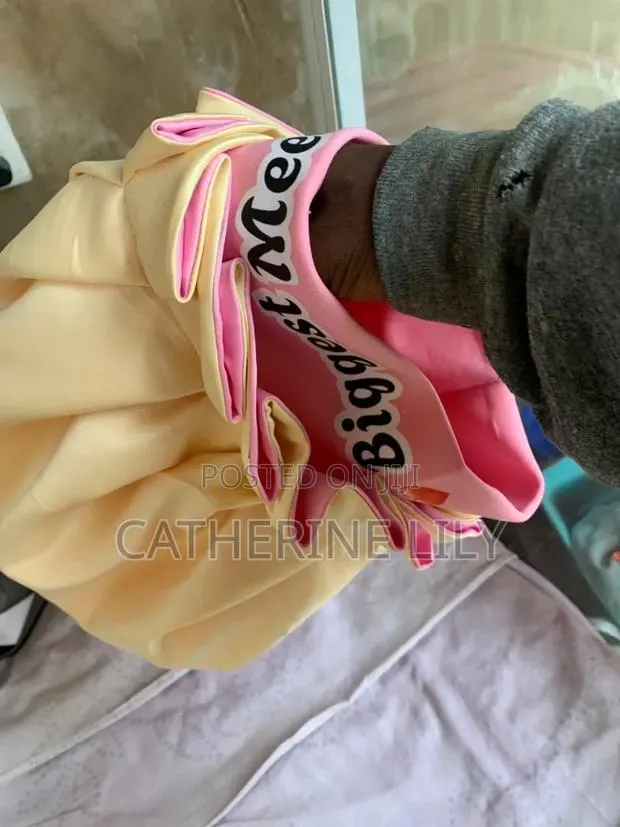 Hair Bonnets Available in Many Colours · Photo 1