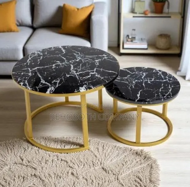 Double Center Table · Photo 1
