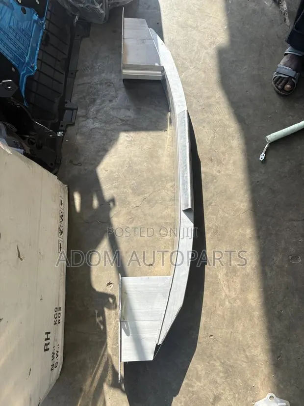Honda Civic Re Bar 2016 2017 2018 2019 2020 2021 · Photo 1