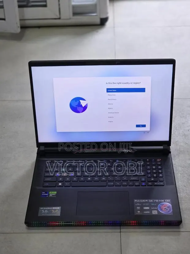 New Laptop MSI Raider GE78HX 32GB Intel Core i9 SSD 2T · Photo 1