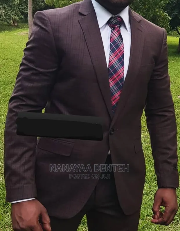 Men's Suit · Photo 1