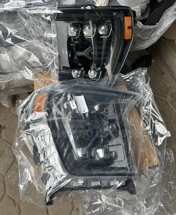 Ford F-150 / F150 Oem Headlight 2021 2022 2023 2024 Led Head Light · Photo 1
