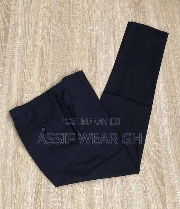 Quality Trousers · Photo 1