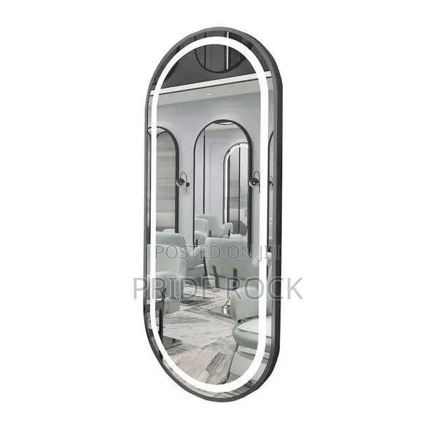 Salon Led Mirror With Aluminum Frame · Photo 2