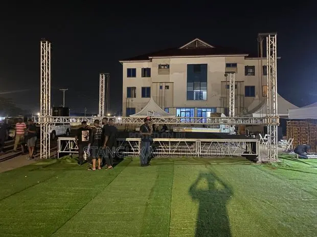 Stage For Rent · Photo 1