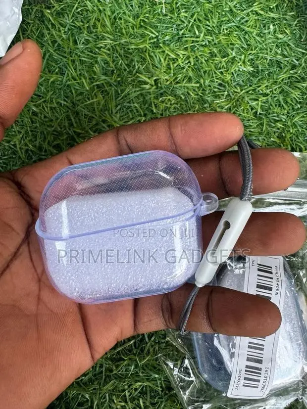 Samsung Galaxy Buds 3 & 3 Pro Transparent Case · Photo 1