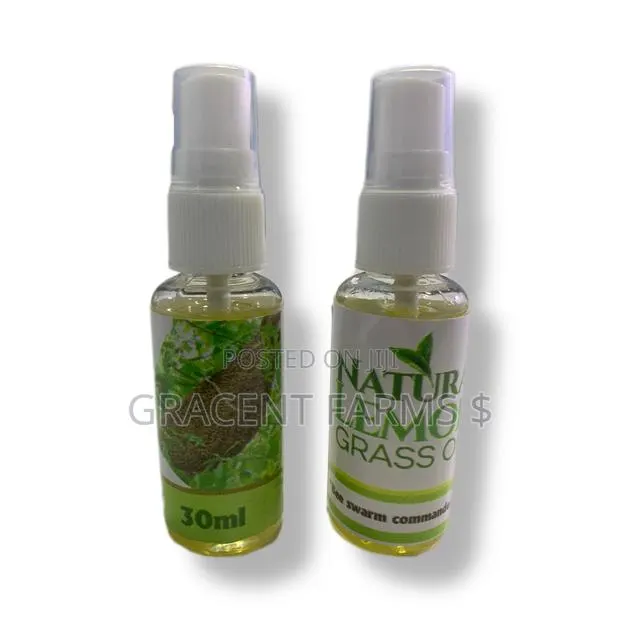 Bee Swarm Commander Spray (Local Lemon Grass Oil) - (20ml) · Photo 1
