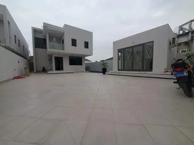 4bdrm House in East Legon Trasacco, Adjiriganor for sale · Photo 1