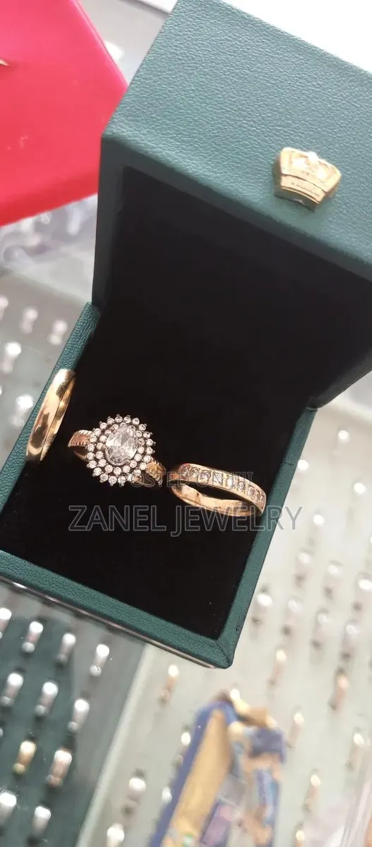 Original Gold Dust Wedding Rings · Photo 1