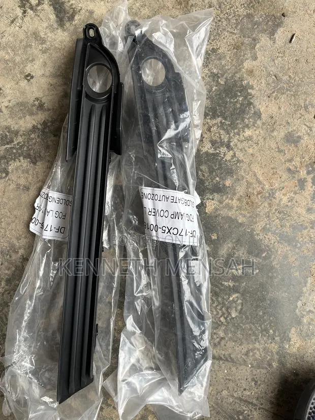 Mazda Cx 2019 2020 2021 Foglight Cover · Photo 1