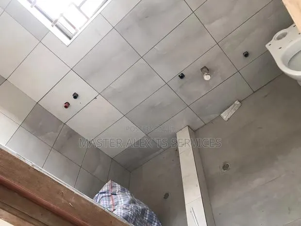 Tiling Expect · Photo 1