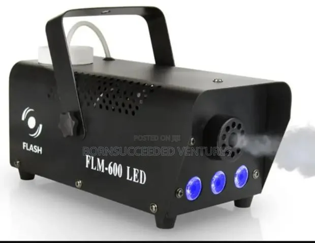 400/500/600watts Fog Machine · Photo 1