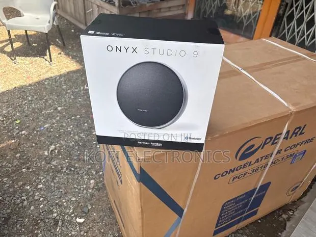 Harman Kardon Onyx Studio 9 Elegant Acoustic Power · Photo 1