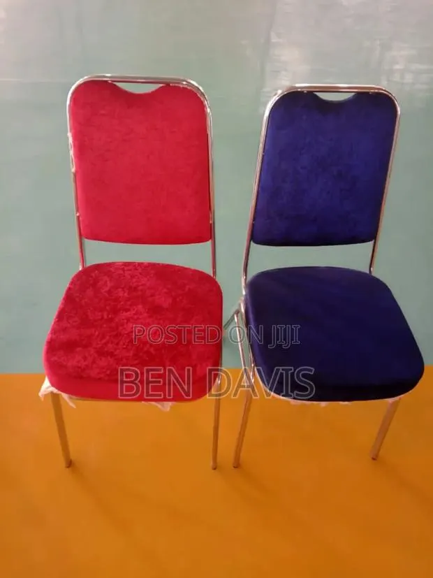 Quality and Solid Banquet Chairs · Photo 1
