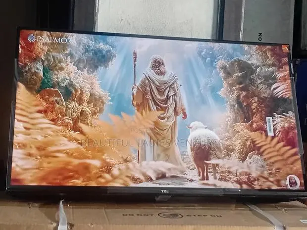 TCL 32” Premium Hd Tv for Everyday Viewing · Photo 1