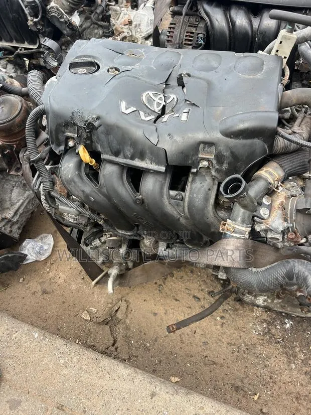 Toyota Yaris 08-10 Engine Complete · Photo 1
