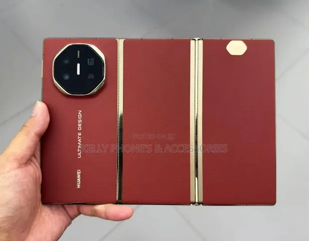New Huawei Mate XT Ultimate Design 1 TB · Photo 1