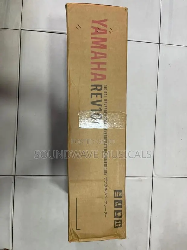 Yamaha Rev 100 Digital Reverberator Ef Processor · Photo 1