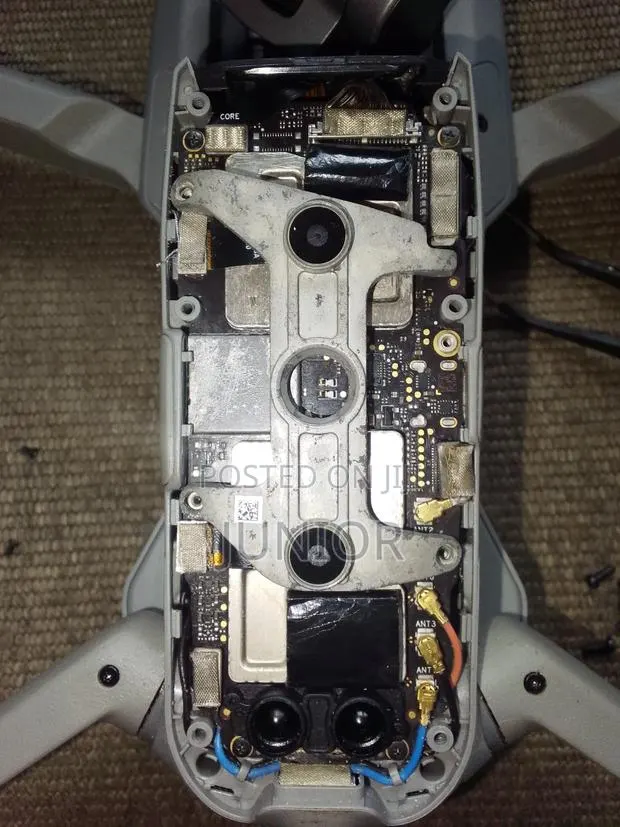 We Buy Crushed Spoilt Damage Drones · Photo 3