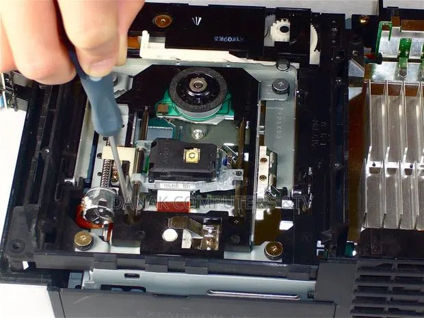 Xbox, Playstation Consoles Repairs Loading Of Games · Photo 1