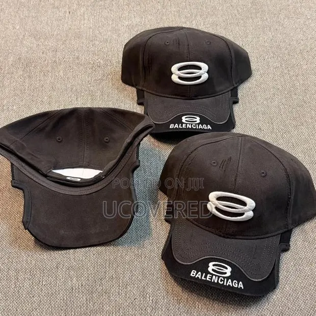 Balenciaga Double Unity Caps · Photo 1