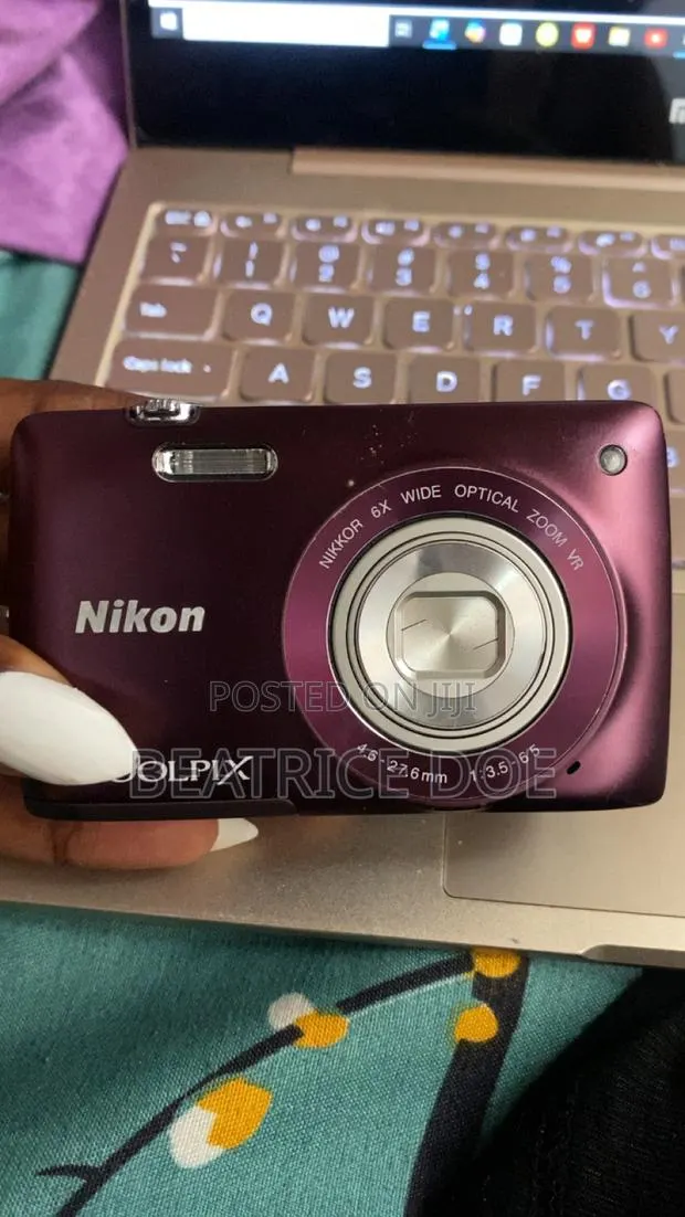 Nikon CoolplixCamera · Photo 1