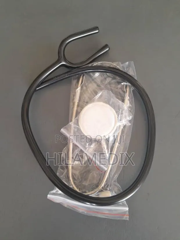 Student Stethoscope Dual Head · Photo 1