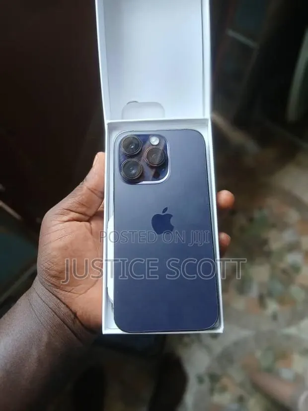 Apple iPhone 14 Pro 128 GB Blue · Photo 1
