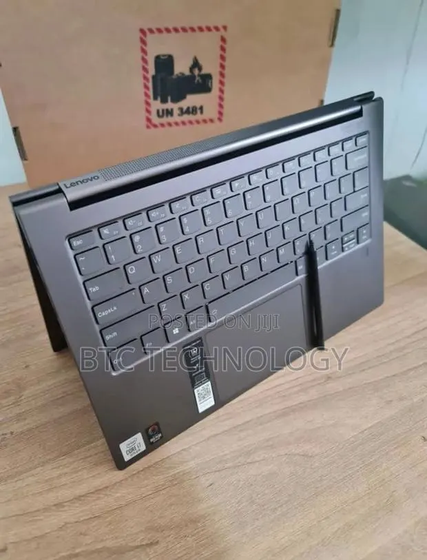 Laptop Lenovo Yoga C930 8GB Intel Core i7 SSD 256GB · Photo 1