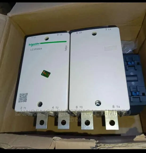 Schnider Contactor 4pole 400amps · Photo 1
