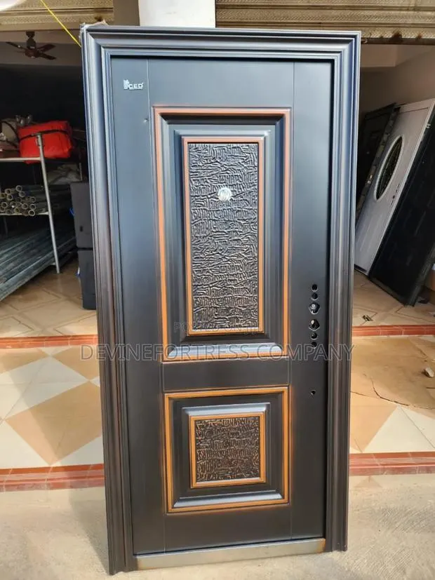 Quality Sed Anti Rust Security Door Single Black//Gold Door · Photo 1