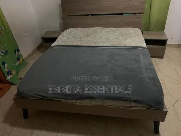 Bed Frame With 2 Bed Side Lockers and Mattress · Photo 1