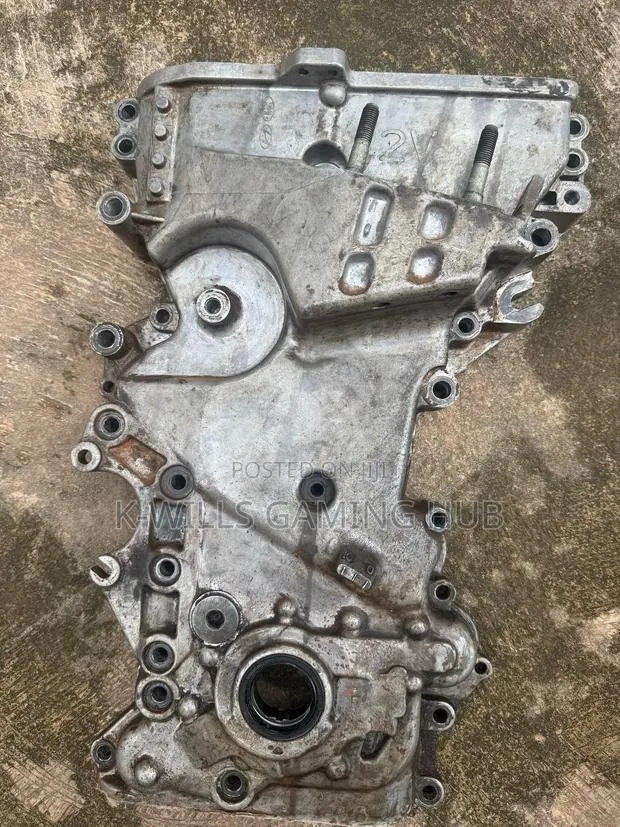 Elantra Oil Pump 2011-2014 Ghana Used · Photo 1