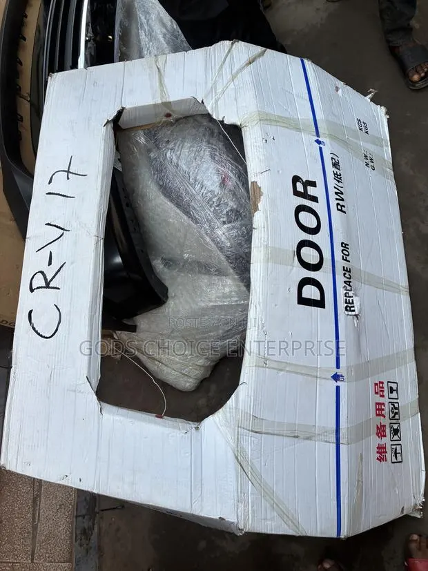 Boot CRV 2017-2018-2019-2020-2021 · Photo 1