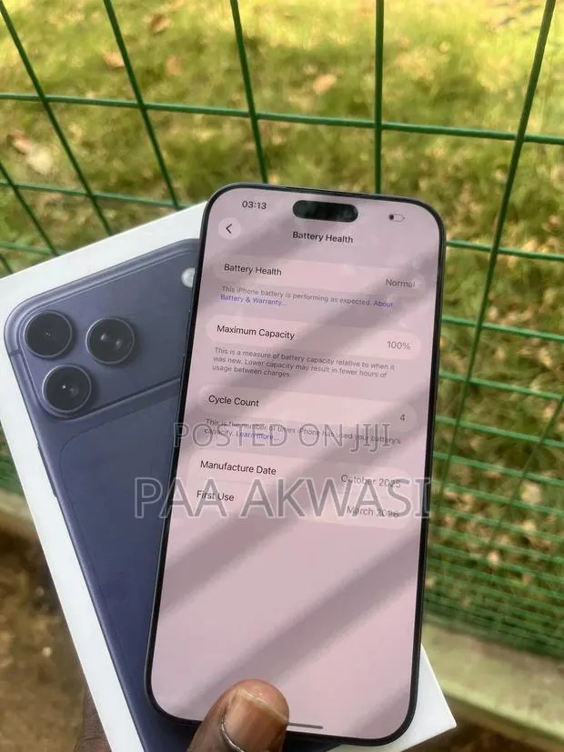Apple iPhone 17 Pro Max 512 GB Blue · Photo 1