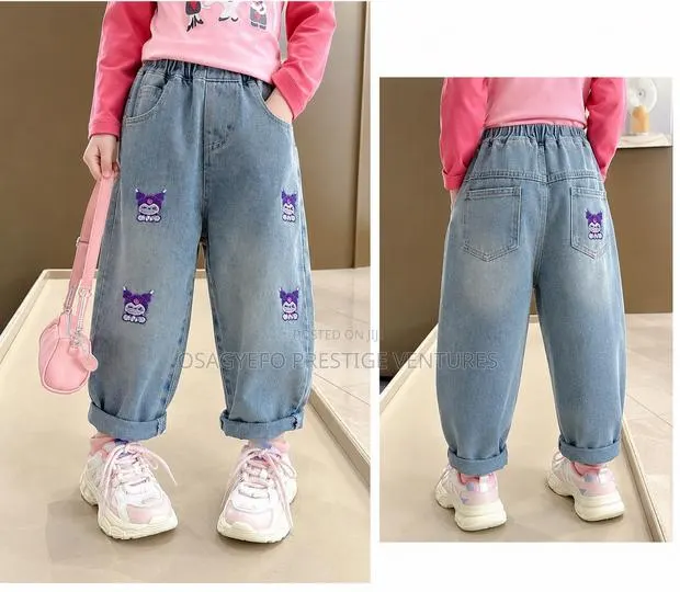 Girls’ Casual Embroidered Blue Jeans (Toddler Kids) · Photo 1