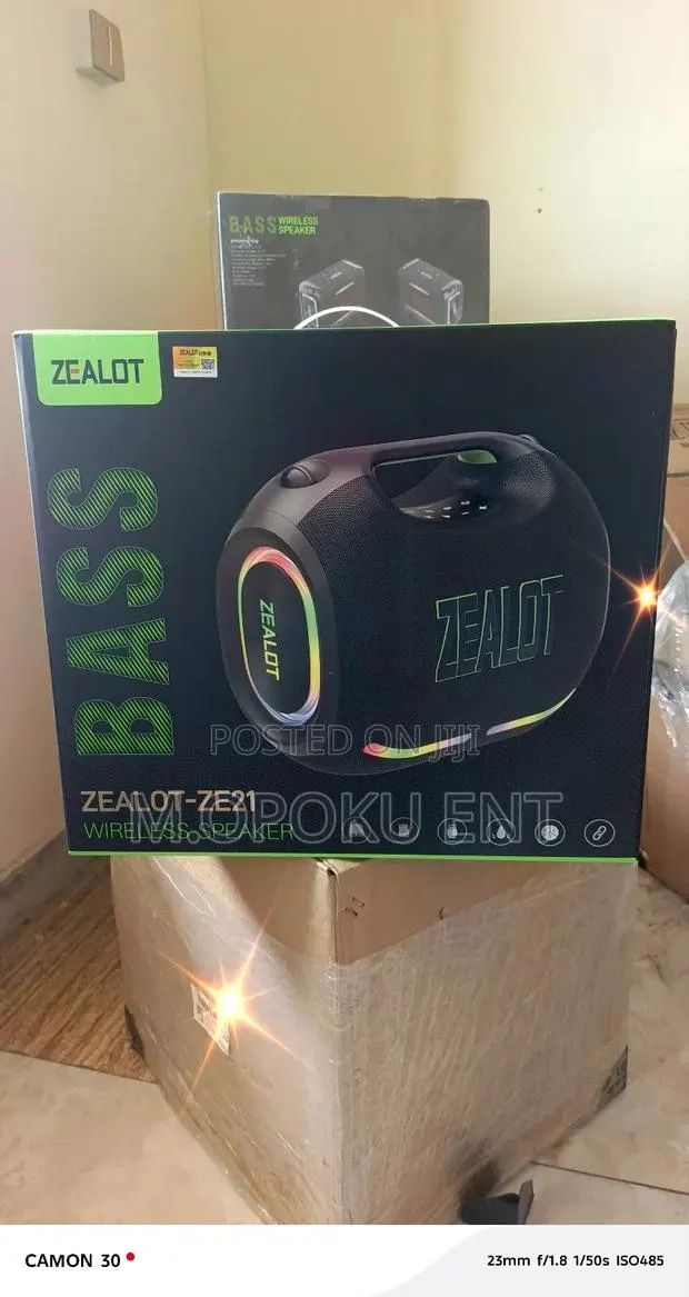 Zealots Ze21 · Photo 1