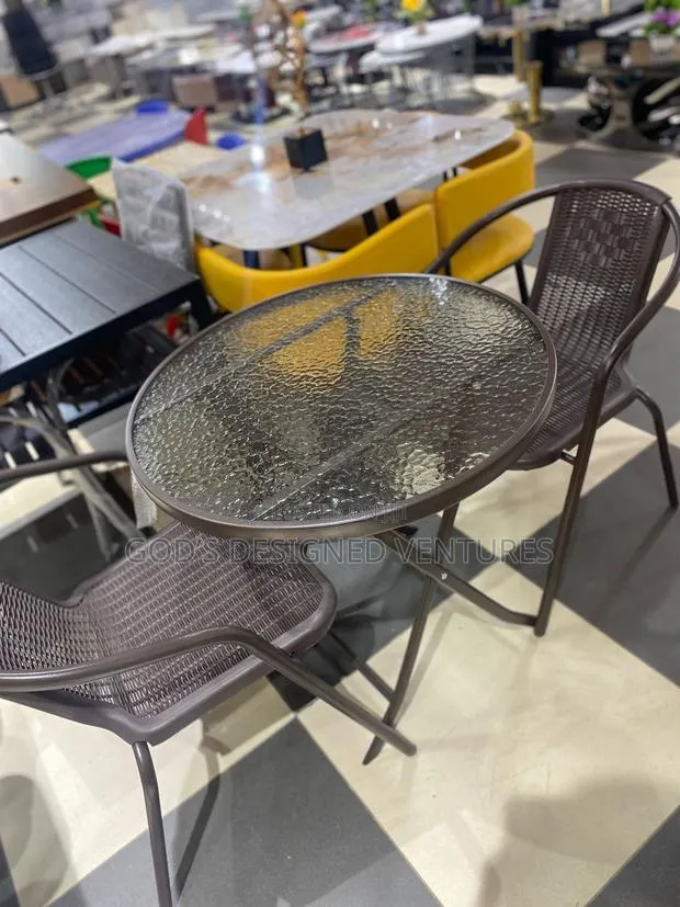Two Seater Dining Set · Photo 1