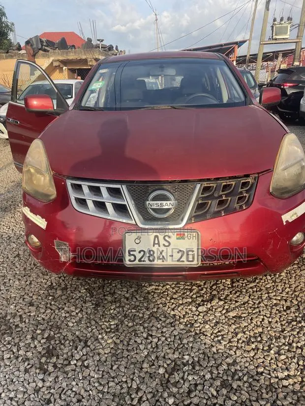 Nissan Rogue 2015 Red · Photo 1