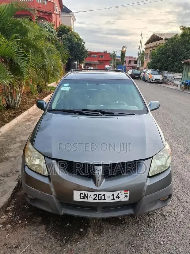 Pontiac Vibe 2005 Gray · Photo 1